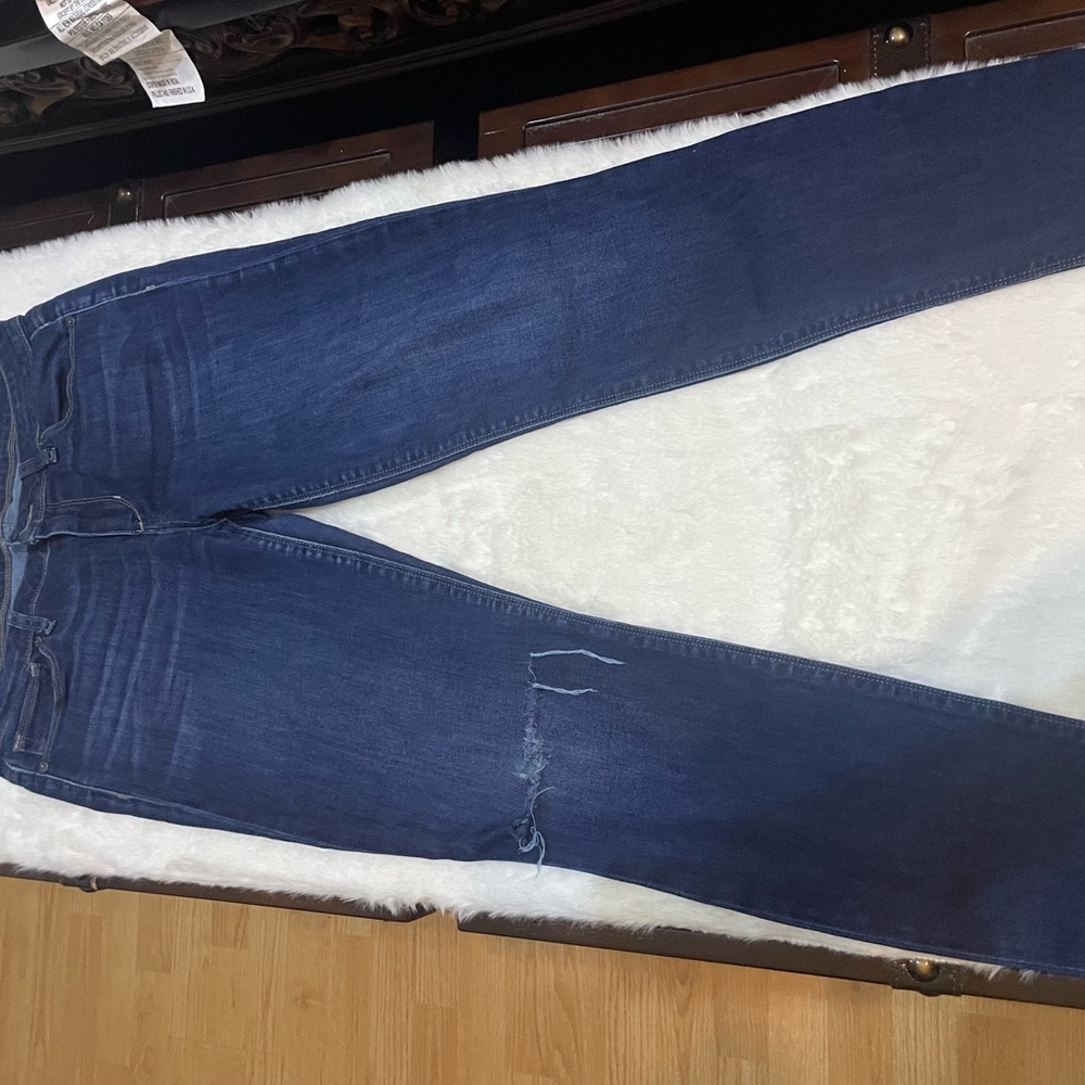 JOE'S jean pants, size 29 skinny ankle. open in one knee in front - Picture 5 of 12